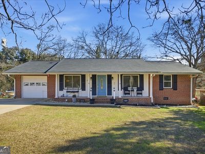210 Laurel St
