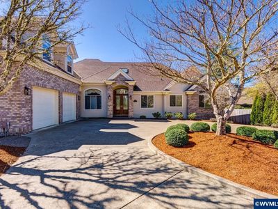 2166 NW Fritz Pl
