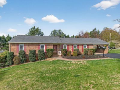 506 Robin Dr