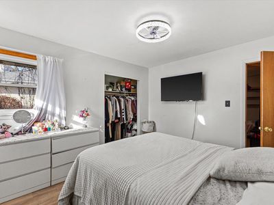 707 West Maplewood COURT