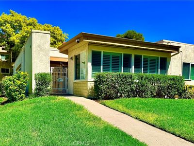 2383 Via Mariposa W Unit A