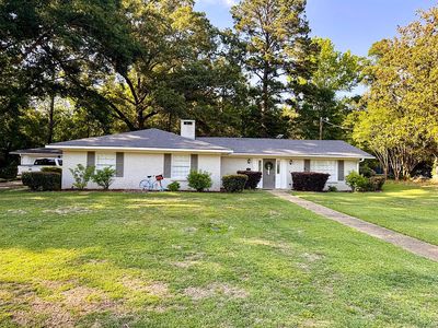 Property at 1520 N Andrews Dr, Thomasville, AL