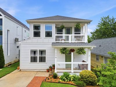 779 Grant Ter SE
