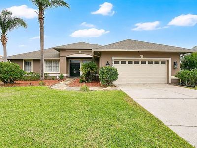 8044 Canyon Lake Cir