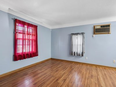 Property at 1050 Matilda St, Saint Paul, MN