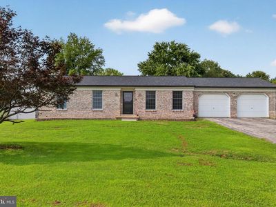 902 Ruby Ln