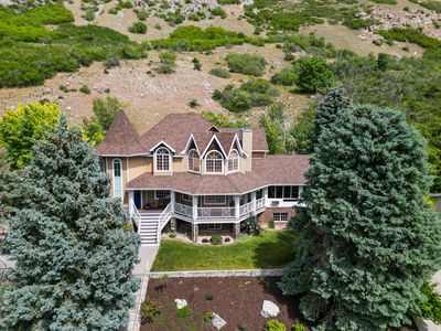 4122 Imperial Way