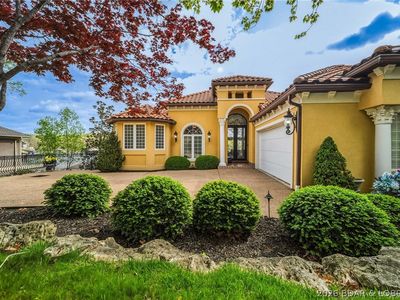 582 Brookhaven Ln