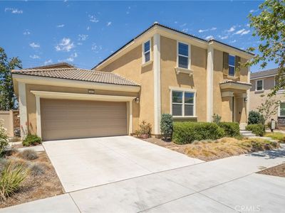 3203 E Mount Rainier Dr