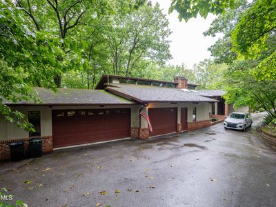 130 Woodlawn Ter