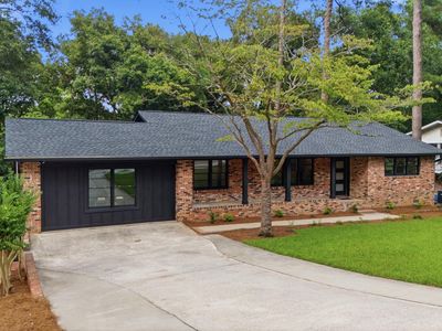 4523 Oakwood Dr