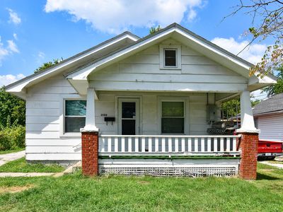 2139 W Mount Vernon Street