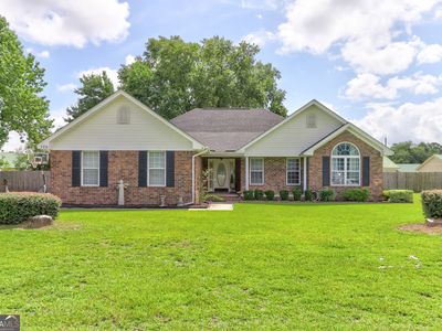 106 Oxford Cir