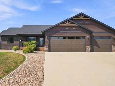1011 Mac Ln
