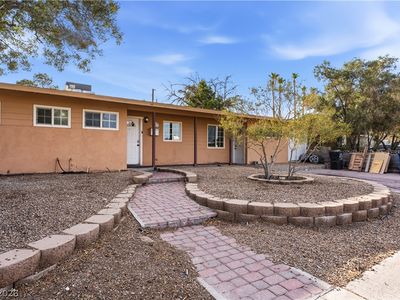 1001 Silver Lake Dr