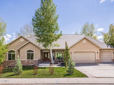 384 N Tanner Ln