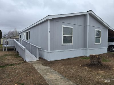 715 Center St E #112