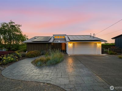 8615 43rd Street W