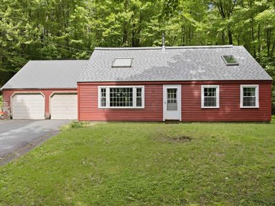 Property at 21 Foliage View Road, Lebanon, NH