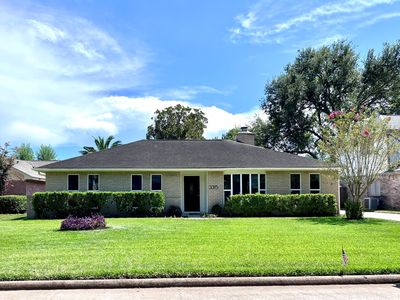 3315 Golden Tee Ct