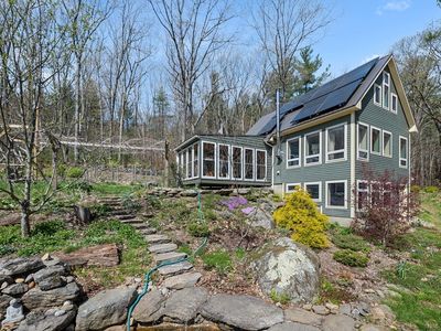 999 Sheldon Rd