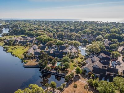 45 Queens Folly Rd APT 569