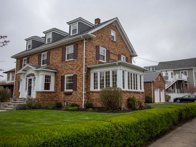 284 Main St