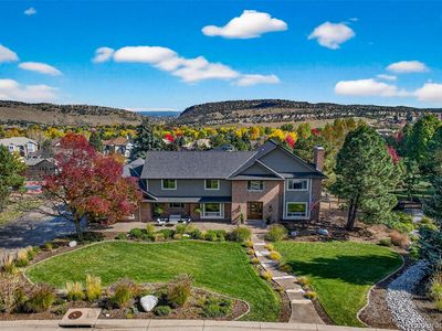 30 Tamarade Drive