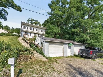 6052 N Old West Lake Rd