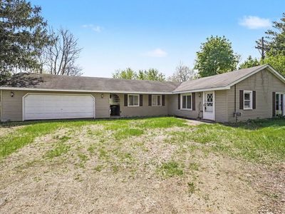 1821 N Lapeer Rd