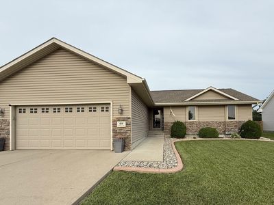 Property at 614 N 7th St, Dakota City, NE