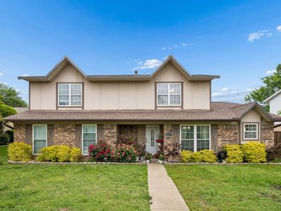 2417 Laurel Ln