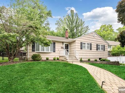 Property at 49 Rutherford Pl, Montvale, NJ