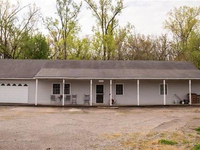 10945 Us Highway 59