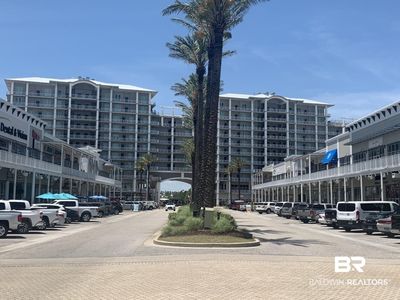 4851 Wharf Pkwy APT 325