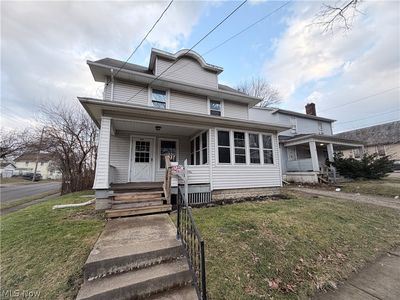 999 Avon St