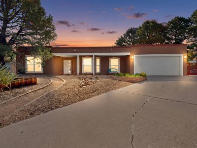 2320 Punta De Vista Pl NE