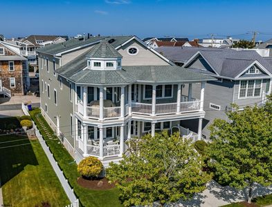 857 Saint Charles Pl #1