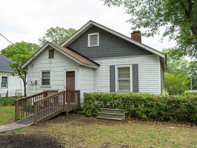 778 Camp St
