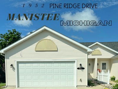 1952 Pine Ridge Dr