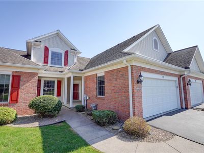 Property at 27 Granite Dr, Penfield, NY