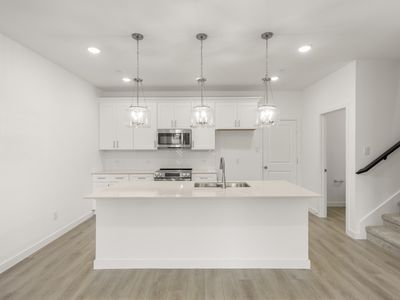 7621 Dakota Dr
