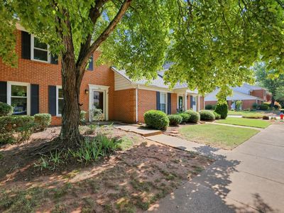 176 Buckstone Ln