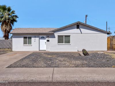8844 N 40TH Avenue