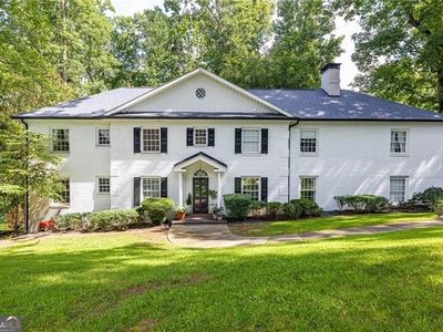 1135 Peachtree Battle Ave NW