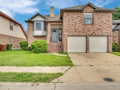 789 Eiffel Dr