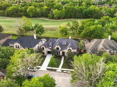 2811 Waters Lake Ln