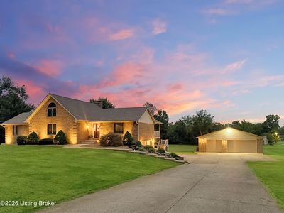 307 Laverne Ct