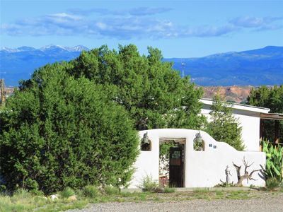 Property at 28 Private Drive 1515, Espanola, NM