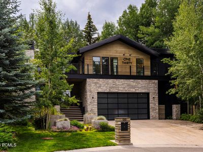 130 Webster Ct